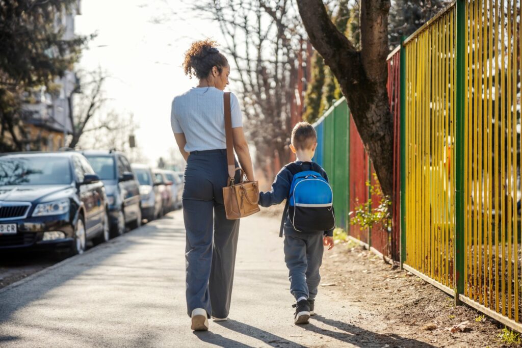 Accompagnement enfants à Longwy, école, activités - Loline aux petits services